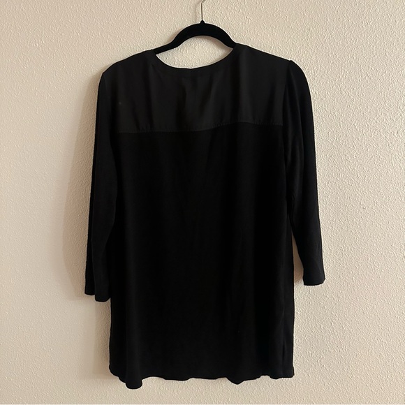 41 Hawthorn Classic Black Blouse - Picture 3 of 4